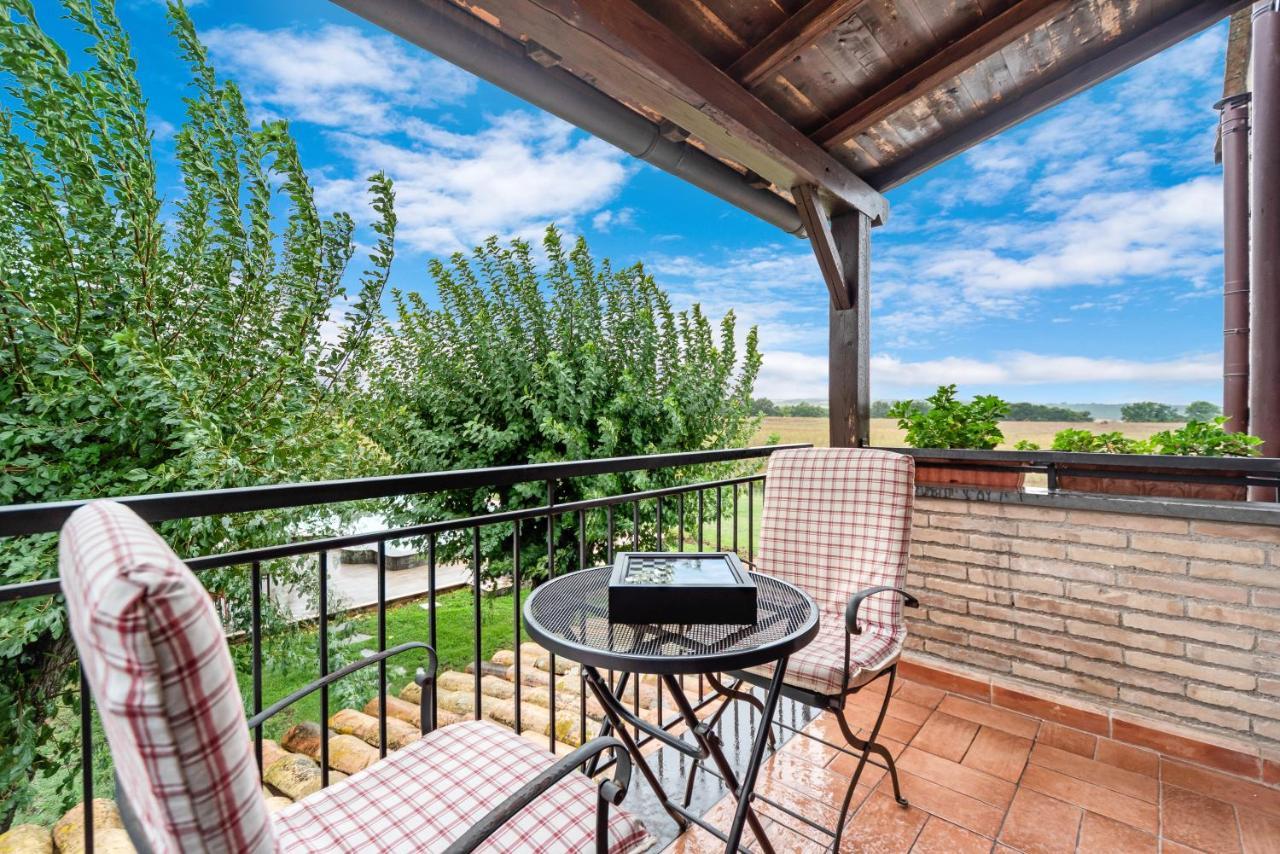 Bed and Breakfast Casale Dei Gelsi Castiglione In Teverina Экстерьер фото