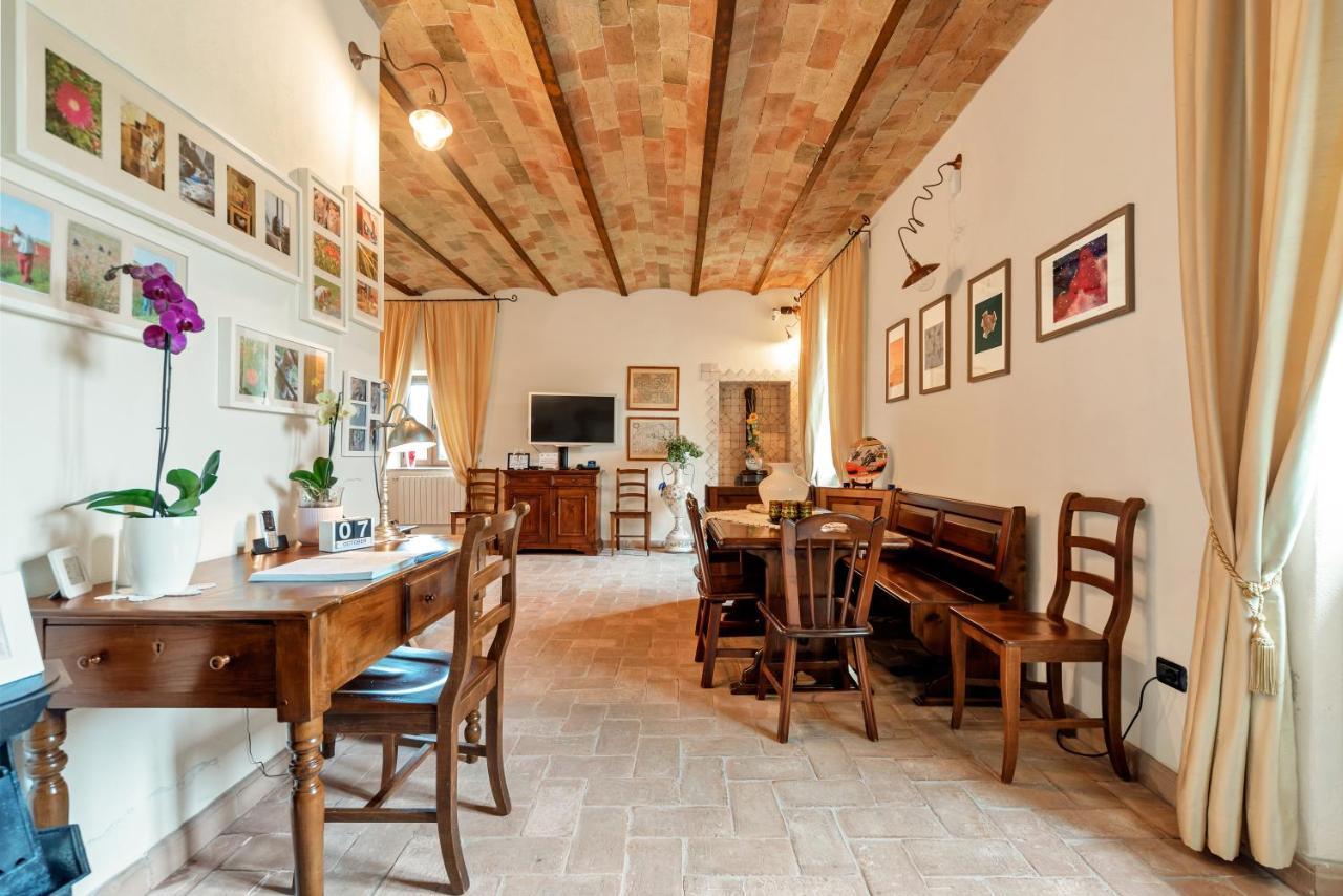 Bed and Breakfast Casale Dei Gelsi Castiglione In Teverina Экстерьер фото